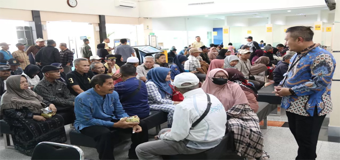 BJB Garut dan Dinkes Adakan Cek Kesehatan Gratis Bagi Para Pensiunan