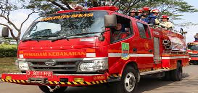 Bingung Cara Menghubungi Damkar, Simak Tips dan Trik Berikut Ini!