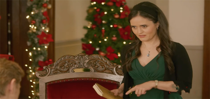 Trik Danica McKellar Tetap Langsing di Usia 50 Saat Liburan Tiba