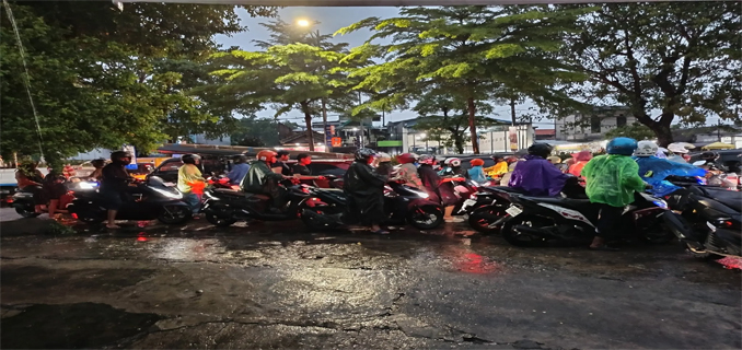 Waspada FOMO Dan Paylater Akhir Tahun, Nikmati Liburan Tetap Sehat Finansial